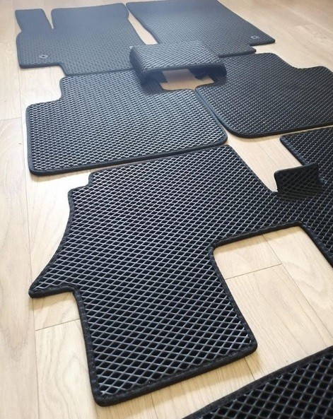 Автоковрики EVA - пожалуй, лучший выбор для вашего автомобиля