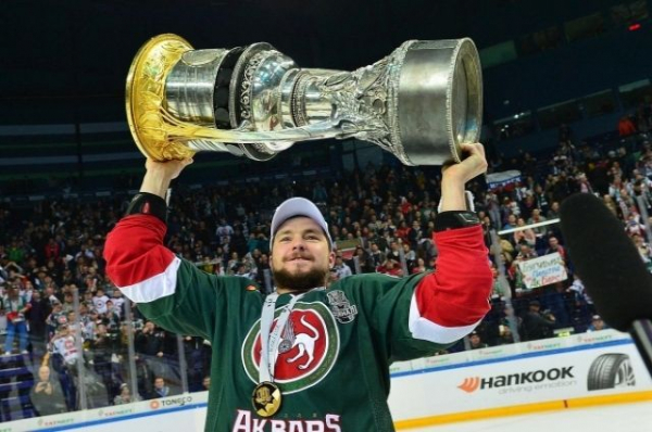 Третий игрок за день. &laquo;Ак Барс&raquo; подписал контракт с Да Костой