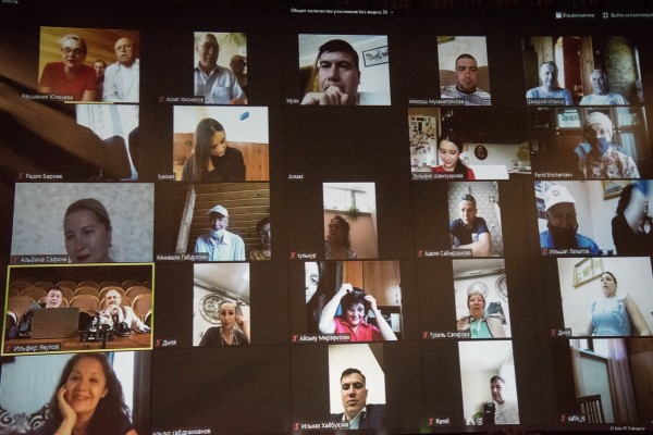 В театре Камала впервые прошел виртуальный сбор труппы и администрации учреждения (ФОТО)