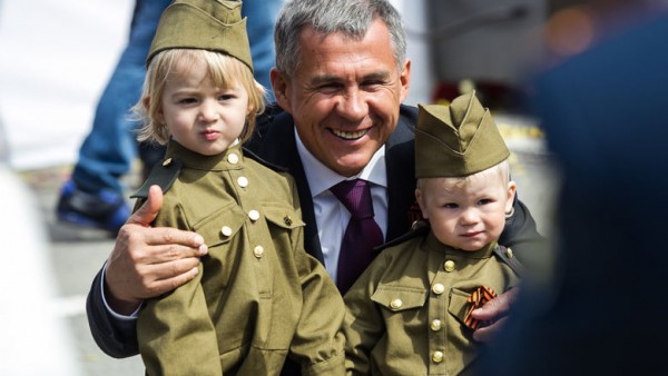 Минниханов: Татарстанцы вписали многие героические страницы в летопись Великой Победы Минниханов: Татарстанцы вписали многие героические страницы в летопись Великой Победы