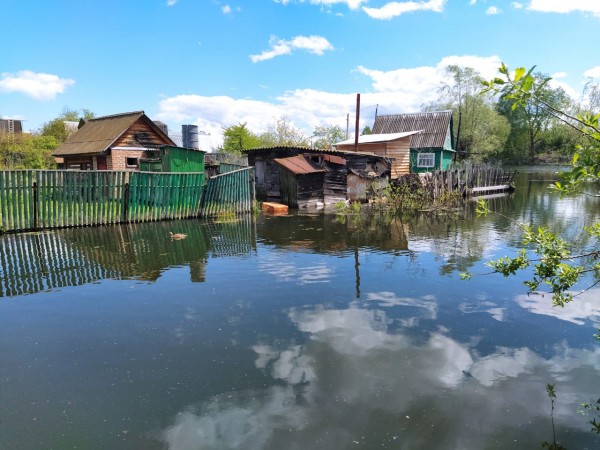 В пос&euml;лке Васильево Зеленодольского района подтоплены 60 садовых участков (ФОТО)