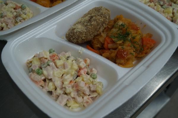 &laquo;Мама от рака умирает, а отец давно сбежал&raquo;: казанцы скидываются, чтобы накормить голодающих детей