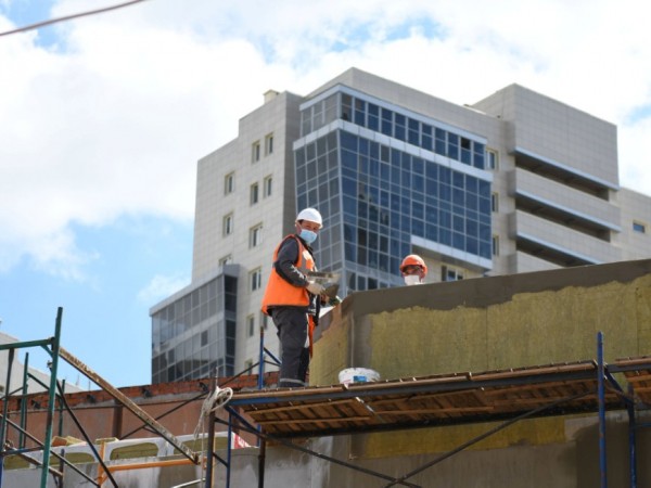 Ильсур Метшин проинспектировал ход работ по реконструкции КЦ &laquo;Чулпан&raquo;