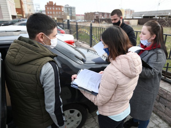 9635 казанских нуждающихся семей получили продуктовые наборы весом 12 килограмм в рамках акции &laquo;Помощь рядом&raquo;