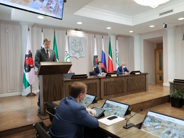 Ильсур Метшин: «Мы проектируем и открываем новые направления, важные для транспортного развития Казани» Ильсур Метшин: «Мы проектируем и открываем новые направления, важные для транспортного развития Казани»