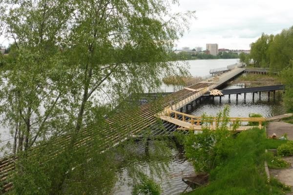 &laquo;Цветник, конечно, хорошо, но без туалета нельзя&raquo;: в Казани благоустроили новый участок набережной Кабана 