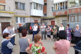 &laquo;Подтасовок будет больше&raquo;: казанцы оценили возможность проводить собрания жильцов в Интернете