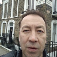 «Я и сам подал в суд на Путина»: казанцы - о скандальном иске экс-главы Чувашии к президенту «Я и сам подал в суд на Путина»: казанцы - о скандальном иске экс-главы Чувашии к президенту