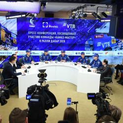 &laquo;КАМАЗ-мастер&raquo; отправляется на &laquo;Дакар-2020&raquo;: пилоты и глава команды рассказали о предстоящем ралли