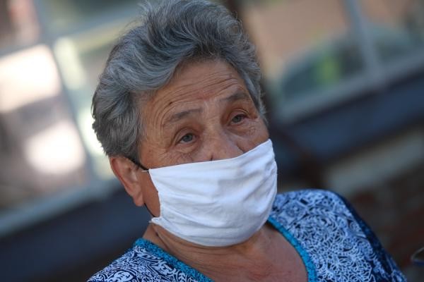 &laquo;Мы купили здесь квартиру. Теперь нас снесли&raquo;: в ЖК &laquo;Золотая середина&raquo; по кирпичику разбирают проблемный дом