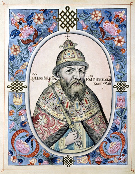 Буря, свечка, уголек: Москва стала "городом мертвых"