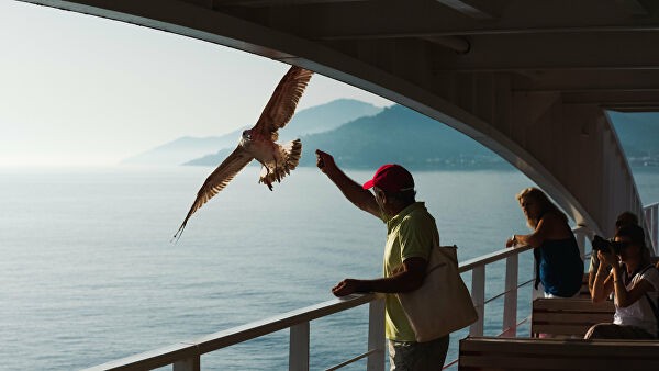 Российские теплоходы готовы принимать туристов с конца июня