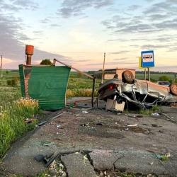 Появились ФОТО с места ДТП, в котором школьнице разломало голову