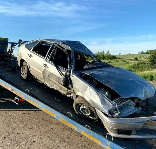 Появились ФОТО с места ДТП, в котором школьнице разломало голову