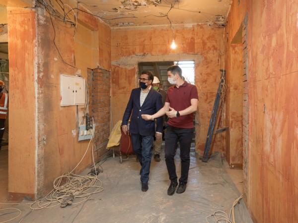 Ильсур Метшин ознакомился с ходом капремонта здания спортшколы &laquo;Касатка&raquo; на ул.Зорге