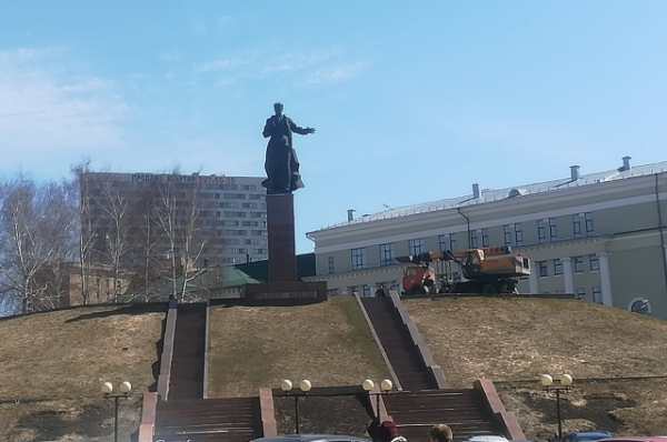 Ленину и Вахитову. 10 памятников, ставших символами ТАССР