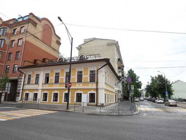 Осенью в Казани будет восстановлен дом, где 100 лет назад жил Фатих Амирхан Осенью в Казани будет восстановлен дом, где 100 лет назад жил Фатих Амирхан