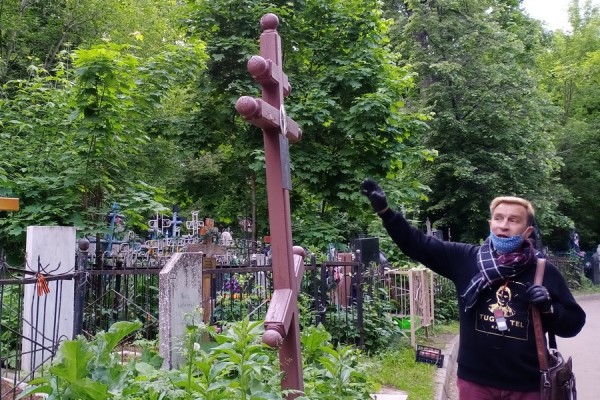 Все там будем: в Казани набирают популярность экскурсии по Арскому кладбищу