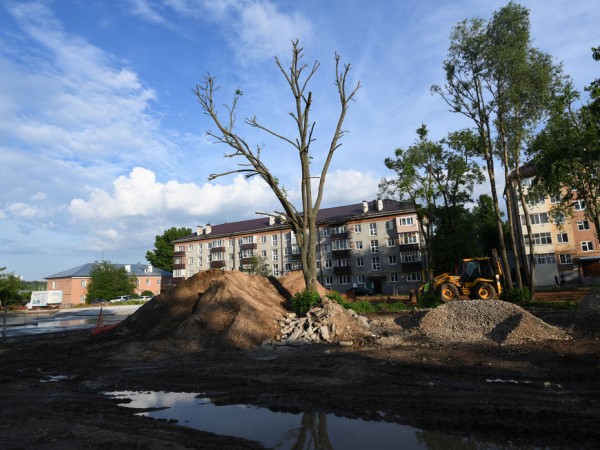 И.Метшин: &laquo;Программа дворов и общественных пространств &ndash; парков, скверов &ndash; доходит до всех районов Казани&raquo;