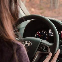 Жительница Челнов лишилась более $100 000, пытаясь приобрести электромобиль