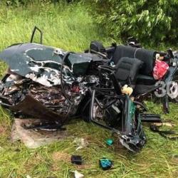 На видео попала смертельная авария с &laquo;БМВ&raquo; под Челнами, где погибли супруги