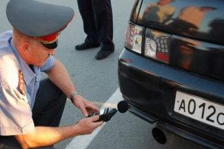 &laquo;Этим бы глушителем ему по башке!&raquo;: ночные гонщики сводят казанцев с ума, а гаишники спят спокойно?