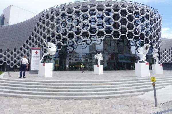 &laquo;Это сатанизм какой-то!&raquo;: Казань пребывает в культурном шоке от уличных чудовищ с головами Ленина и Сталина