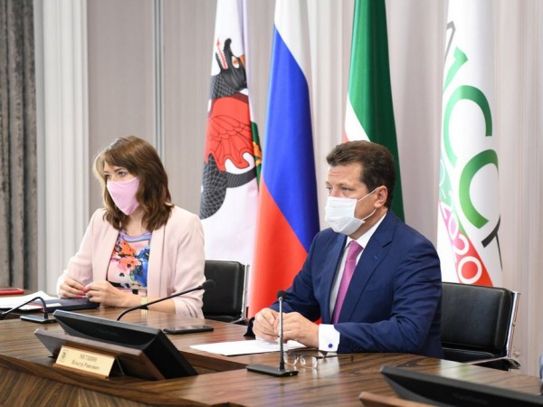 Ильсур Метшин: «Мы создаем новый уровень комфорта для жителей самых отдаленных от центра города микрорайонов» Ильсур Метшин: «Мы создаем новый уровень комфорта для жителей самых отдаленных от центра города микрорайонов»