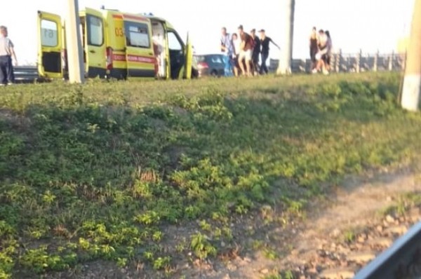 В Казани на Кировской дамбе ударило током подростка, залезшего на ж/д мост