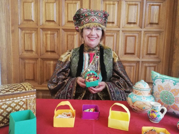 В Старо-Татарской слободе открылась ярмарка выходного дня «Мастера Татарстана» (ФОТО) В Старо-Татарской слободе открылась ярмарка выходного дня «Мастера Татарстана» (ФОТО)