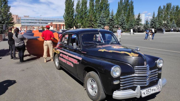 В Казань прибыл международный автопробег &laquo;От общей Победы &mdash; к общему миру&raquo;