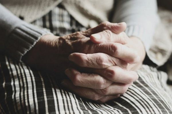 Мошенники обманули работницу цветочного бутика в Челнах