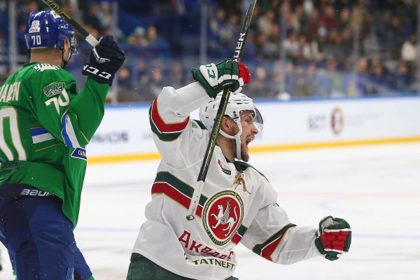 
              Почему мы ждём TANECO Кубок чемпионов: &laquo;зелёное дерби&raquo;, Галимов против &laquo;Ак Барса&raquo; и обновлённая &laquo;Магнитка&raquo;            