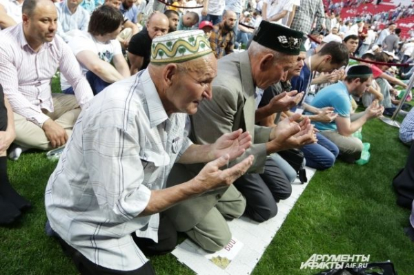 Пост, молитва и заклание. Как правильно отмечать Курбан-байрам?