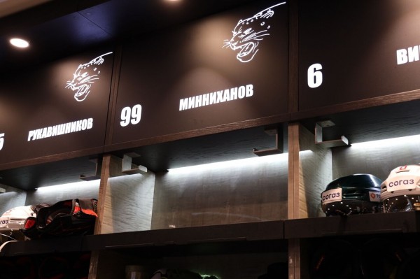 
              Рустам Минниханов встретился с игроками и тренерским штабом &laquo;Ак Барса&raquo;            