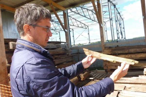 &laquo;Это не реставрация, а вредительство!&raquo;: вологодский реставратор сгноил уникальную деревянную церковь из Татарстана