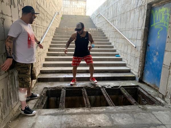 &laquo;Так же не делают!&raquo;: казанец покалечился в заброшенном переходе метро