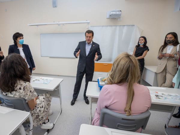 Ильсур Метшин: &laquo;Это не шоурум, не показательный пример &ndash; это стандартная муниципальная школа&raquo;