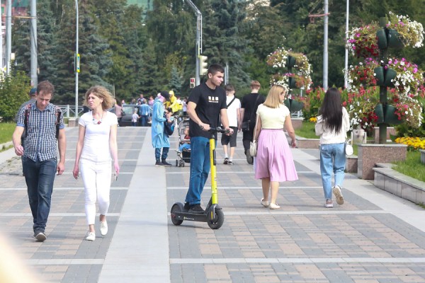 &laquo;Кому рассказываю - не верят!&raquo;: казанца хотят лишить водительских прав за пьяную езду на самокате