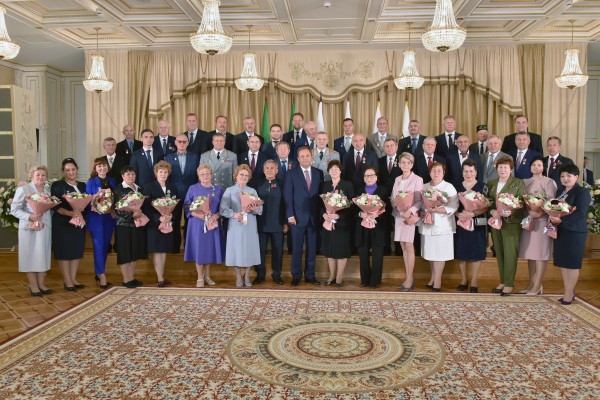 Халима Искандерова получила звание народной артистки Татарстана Халима Искандерова получила звание народной артистки Татарстана