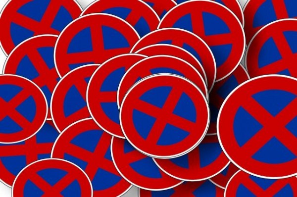 В Казани потребовали убрать розовую автопарковку для женщин