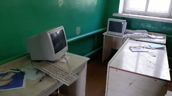 Надписи студентов, лозунги властей: как выглядит Монастырское училище