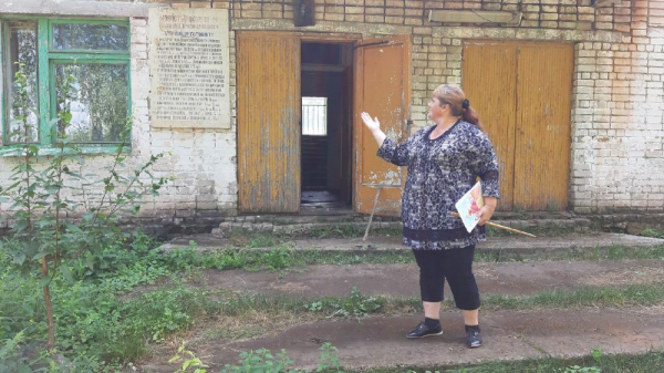 Надписи студентов, лозунги властей: как выглядит Монастырское училище