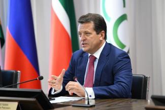 Ильсур Метшин прописал казанцам ежедневную таблетку 