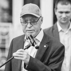 Умер литературный критик, поэт, писатель Мударис Валеев