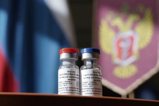 «Не собираюсь выступать в роли подопытного кролика»: казанцы - о массовой вакцинации отечественным препаратом от ковида «Не собираюсь выступать в роли подопытного кролика»: казанцы - о массовой вакцинации отечественным препаратом от ковида