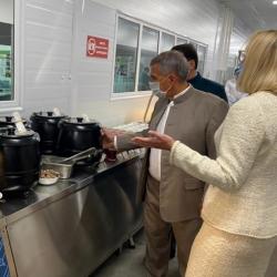 Рустам Минниханов оценил, чем будут кормить детей в школах Рустам Минниханов оценил, чем будут кормить детей в школах