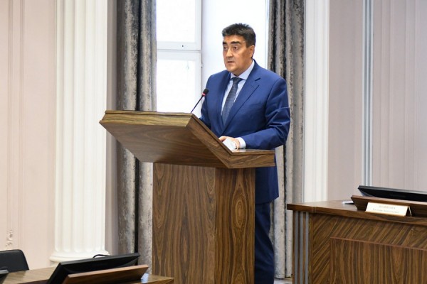 &laquo;Масштаб - масштабный!&raquo;: власти Казани похвалили себя за работу и ждут того же от избирателей 