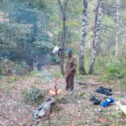 В Башкирии дальнобойщик живет три недели в лесу без еды и воды около разбитой фуры В Башкирии дальнобойщик живет три недели в лесу без еды и воды около разбитой фуры