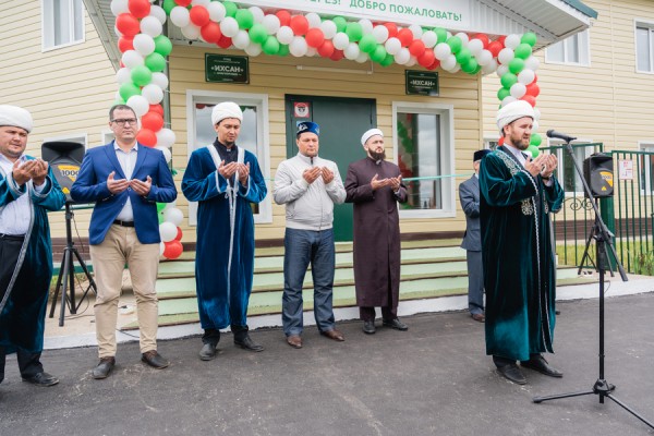 Муфтий Татарстана открыл в Елабужском мухтасибате школу &laquo;Ихсан&raquo; с татарским языком воспитания